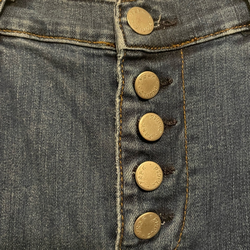 Free People Distressed High Rise 5 Button Fly Jeans Size 30 EUC - Picture 4 of 9